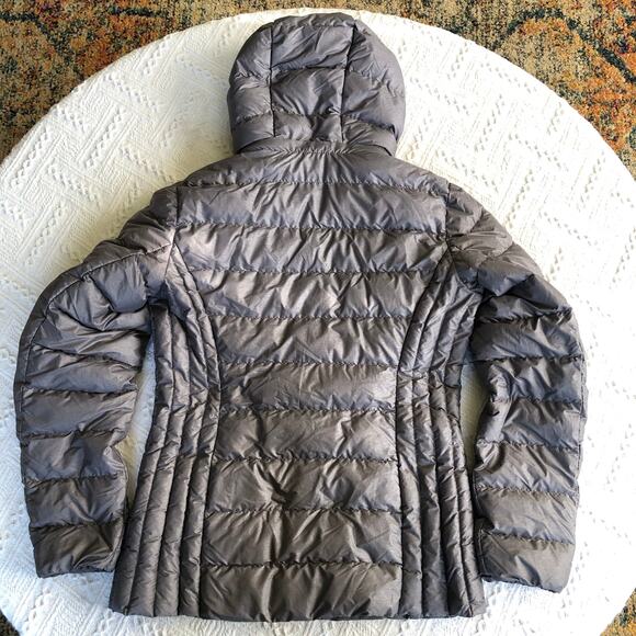 Heat Keep Down Filled Hooded Puffer Jacket Women's Small Gray Packable Gorpcore - Picture 4 of 9